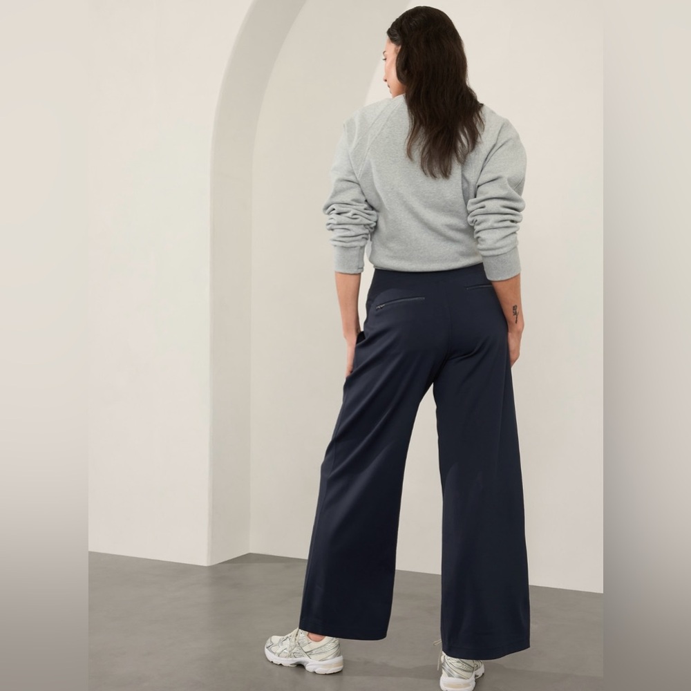 NWT-Athleta Navy Venice Wide Leg Pant, Medium - Picture 7 of 10